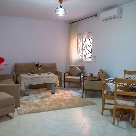 Elegant Appartement Au Coeur De Marrakech Marrakesh Exterior foto